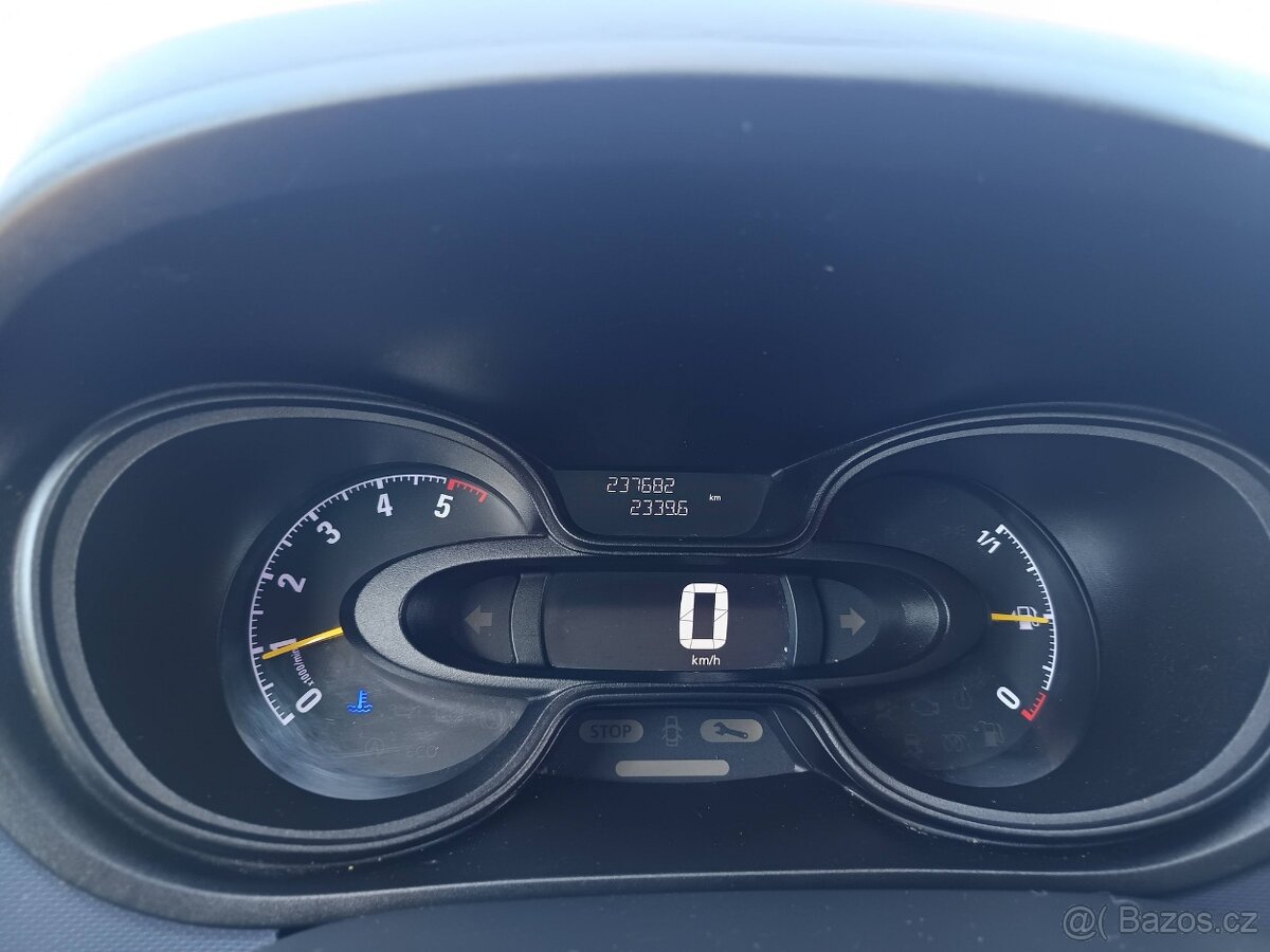OPEL VIVARO - 8