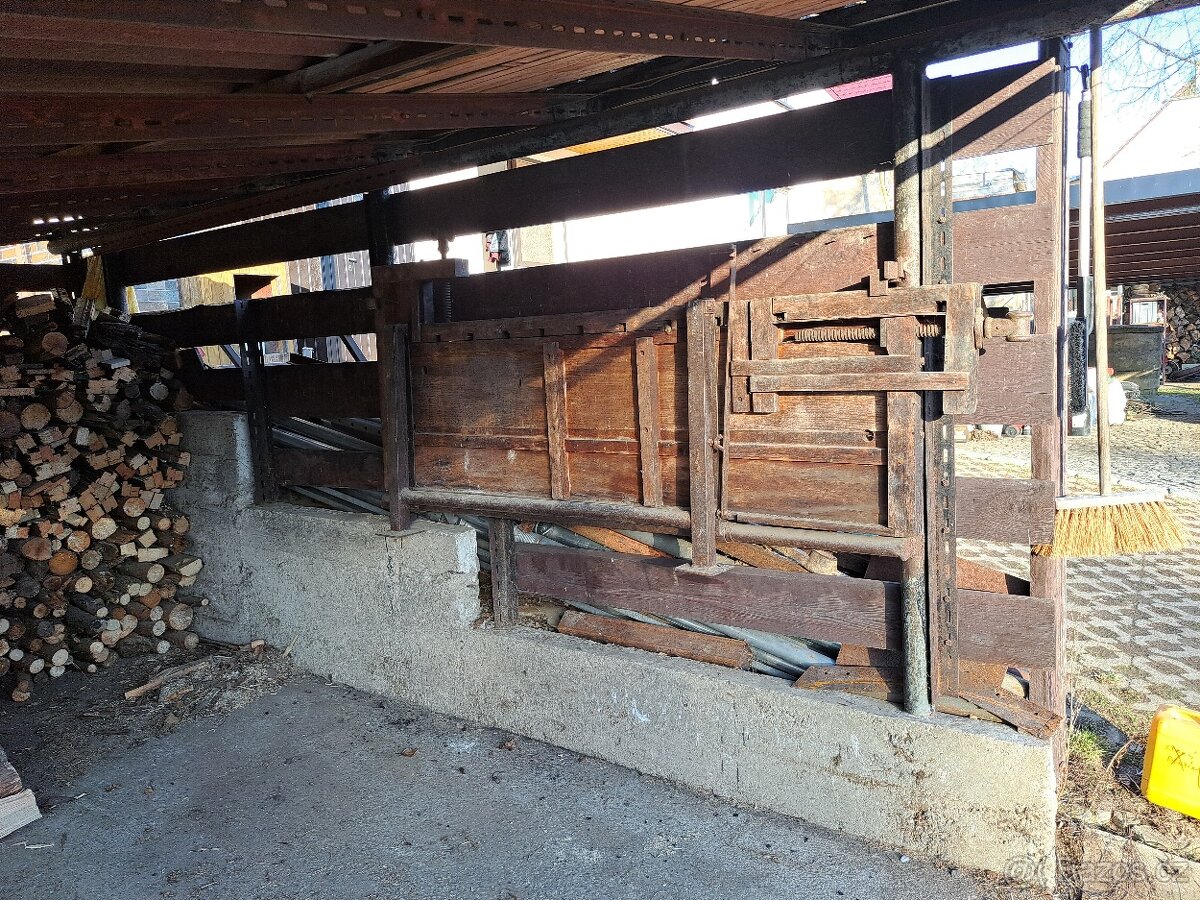 Truhlářská hoblice - 8
