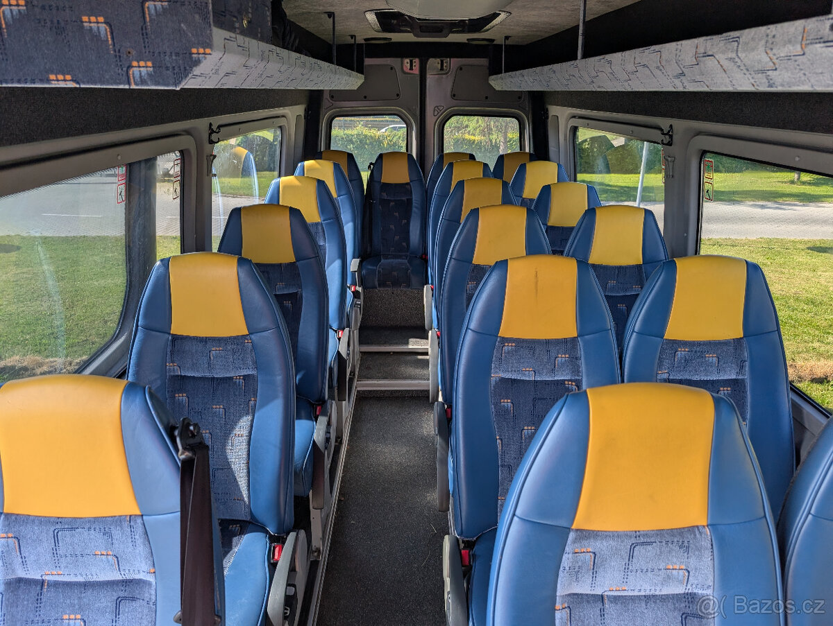 Autobus Mercedes Sprinter 519cdi, ČR, 1.maj, 23míst TOP - 8
