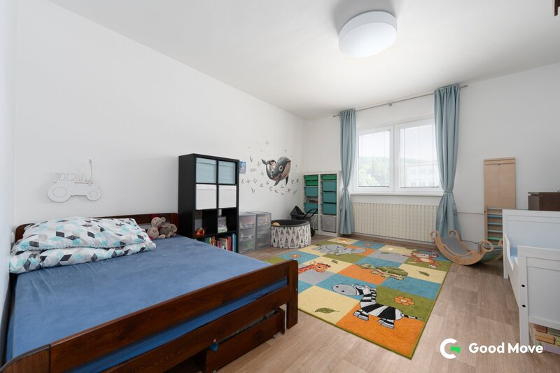 Prodej bytu 3+1 s garáží a zahradou, Zlín - Louky - 8