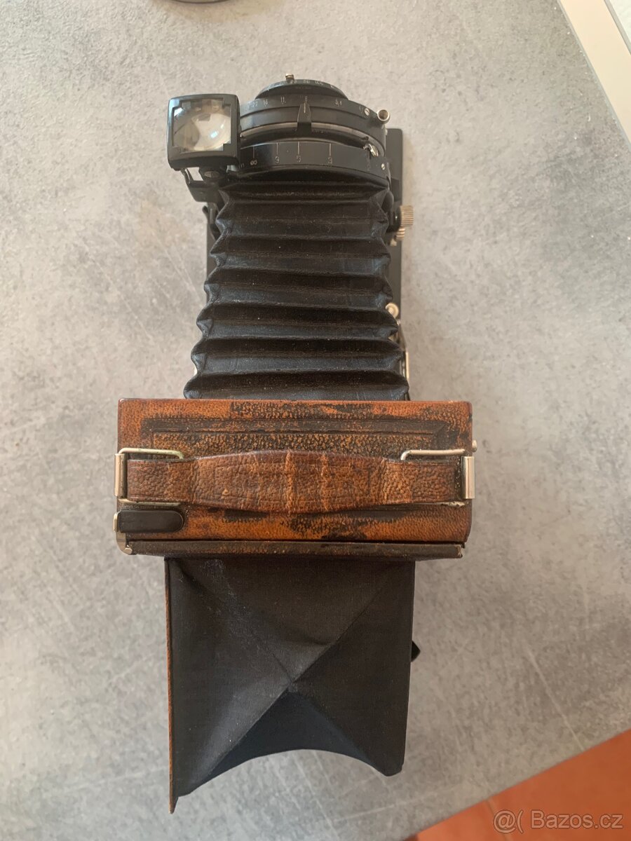 starého deskového fotoaparátu „agfa standard“ - 8