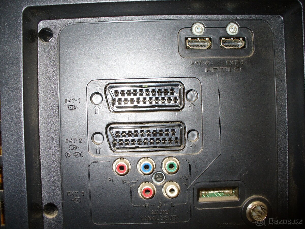 LCD televize JVC 81 cm - 8