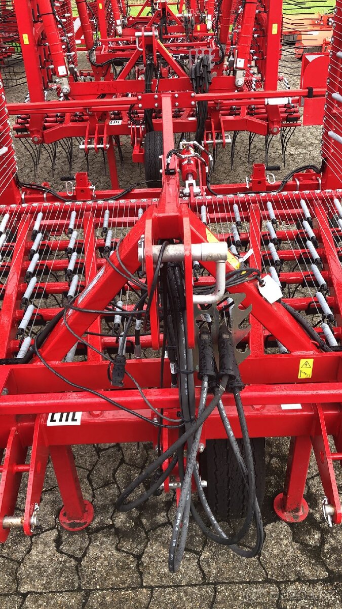 Horsch plecí brány CURA ST - 8