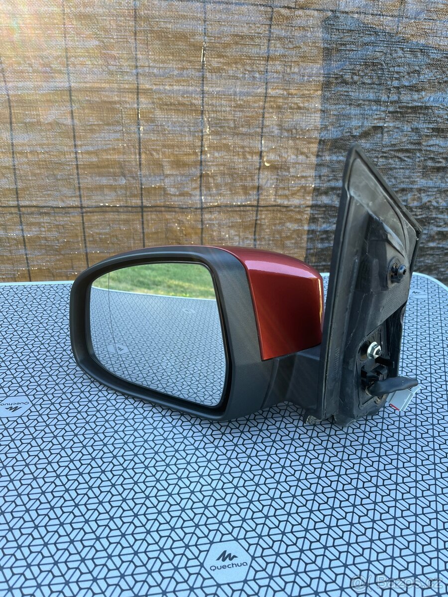 Ford Focus II 1.8 tdci díly - 8