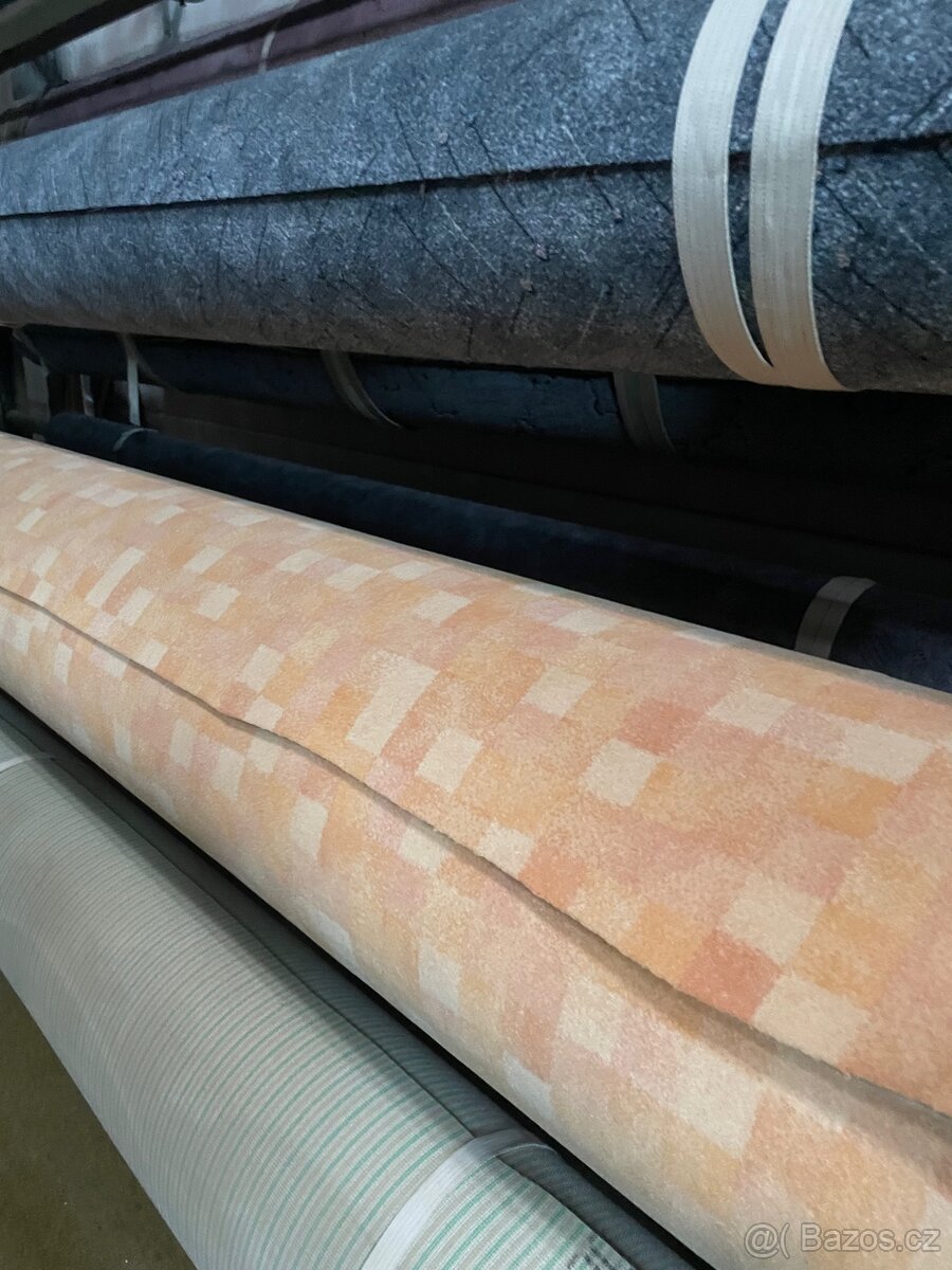 60Kč/m2. Koberce - 8