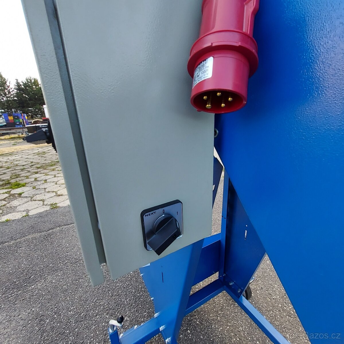 PYTLOVACÍ VÁHA - 8