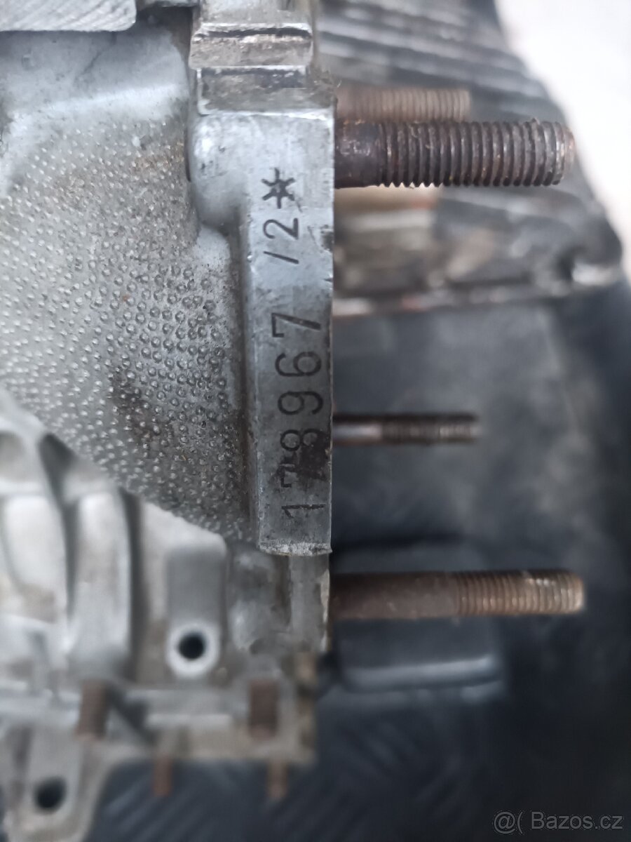 Motor Škoda 120L - 8