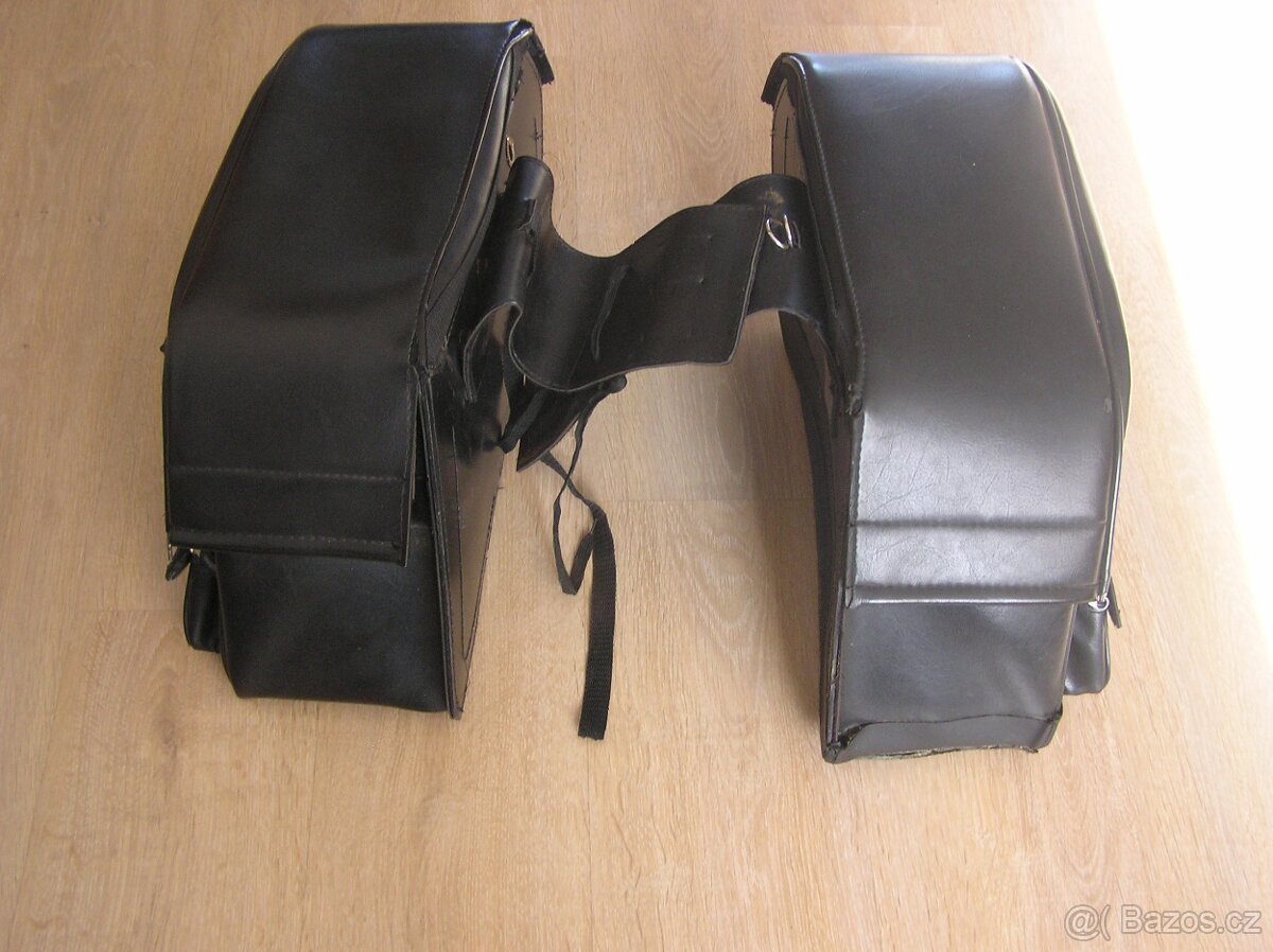 Triumph Bonneville T100 SE - 8