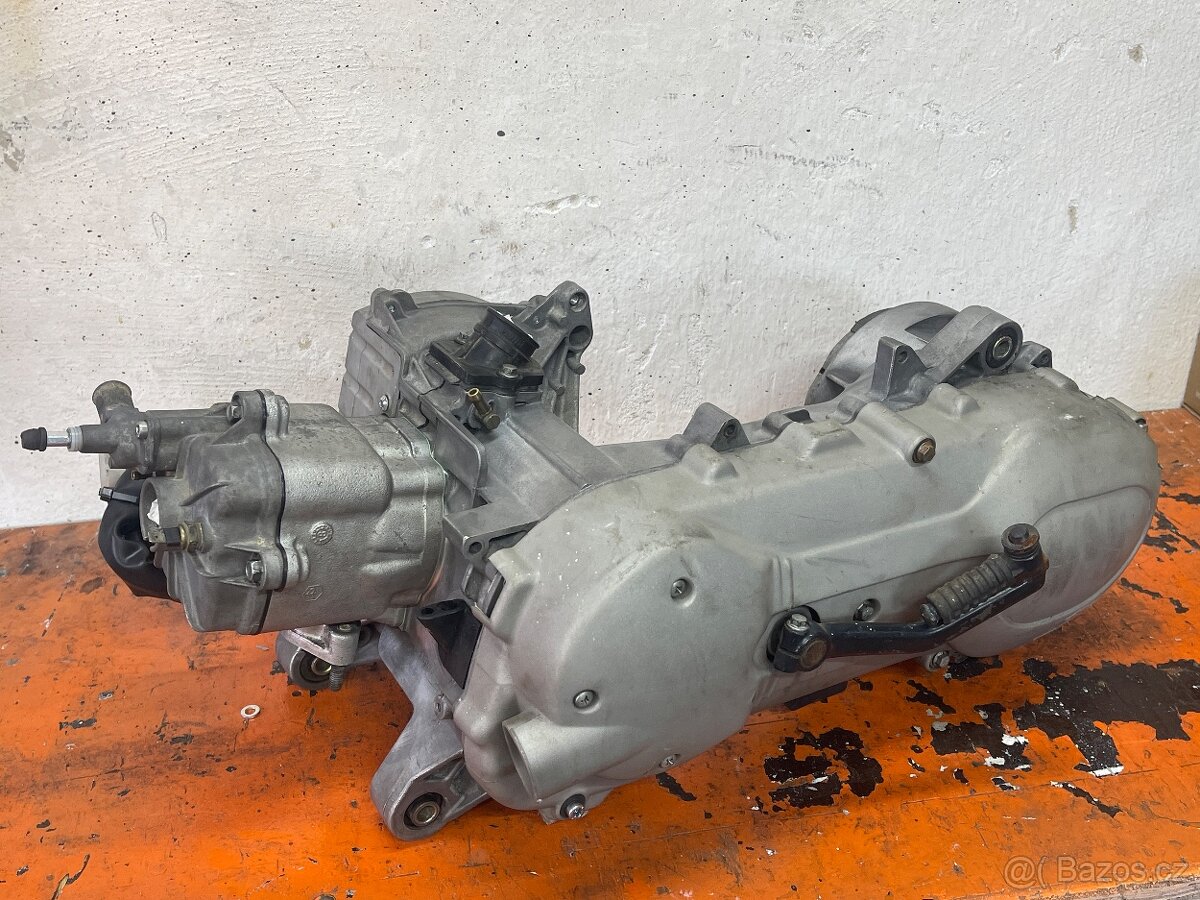Gilera Runner 180cc kód motoru M071M - 8