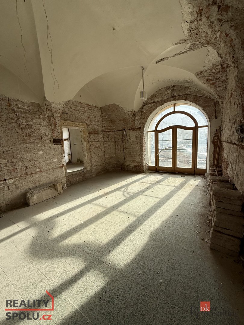 Prodej, komerční/činžovní dům, 674 m2, Masarykova 769/2, 784 - 8