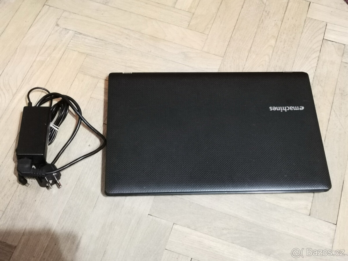 Notebook eMachines E642 15,6" AMD P340 3G 320GB Win10 - 8