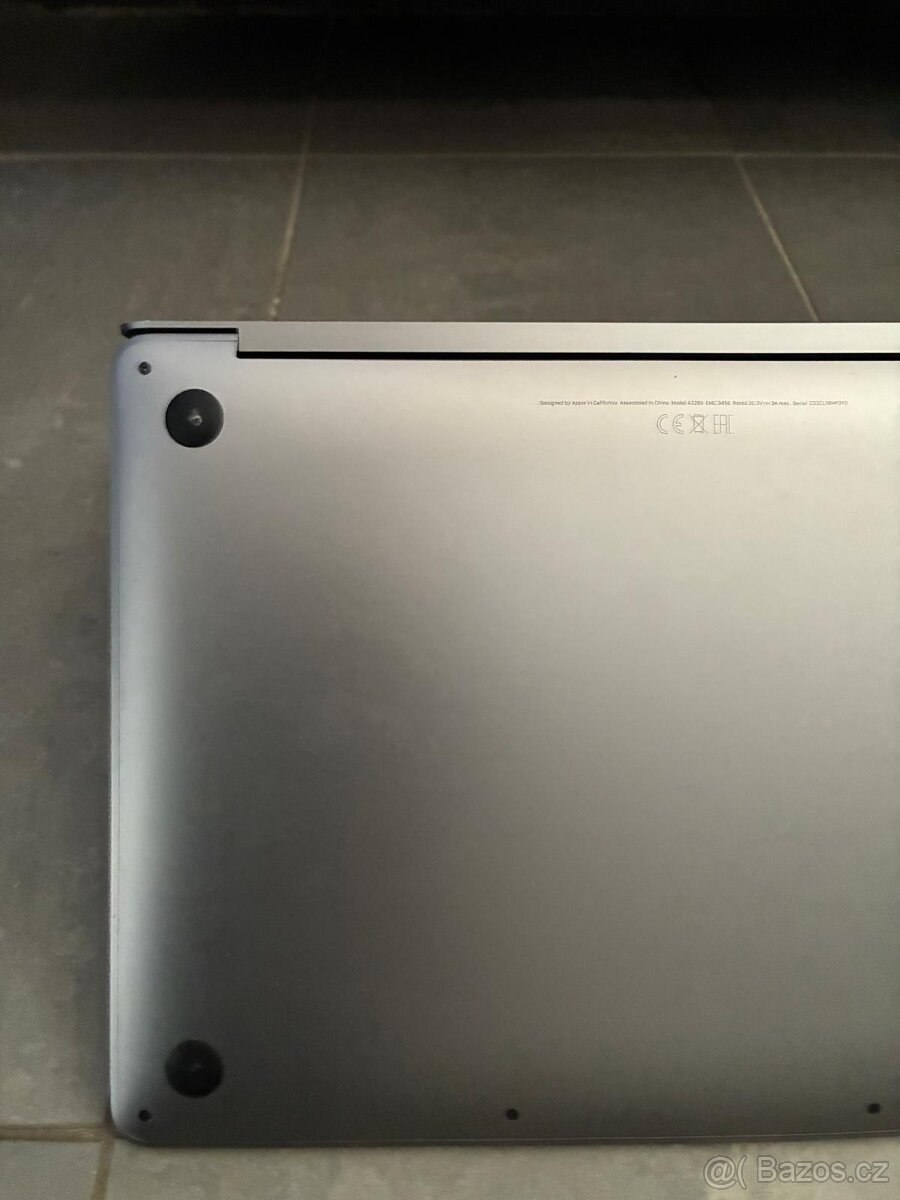 MacBook Pro (13palcový, 2020) SDD 512 GB - 8