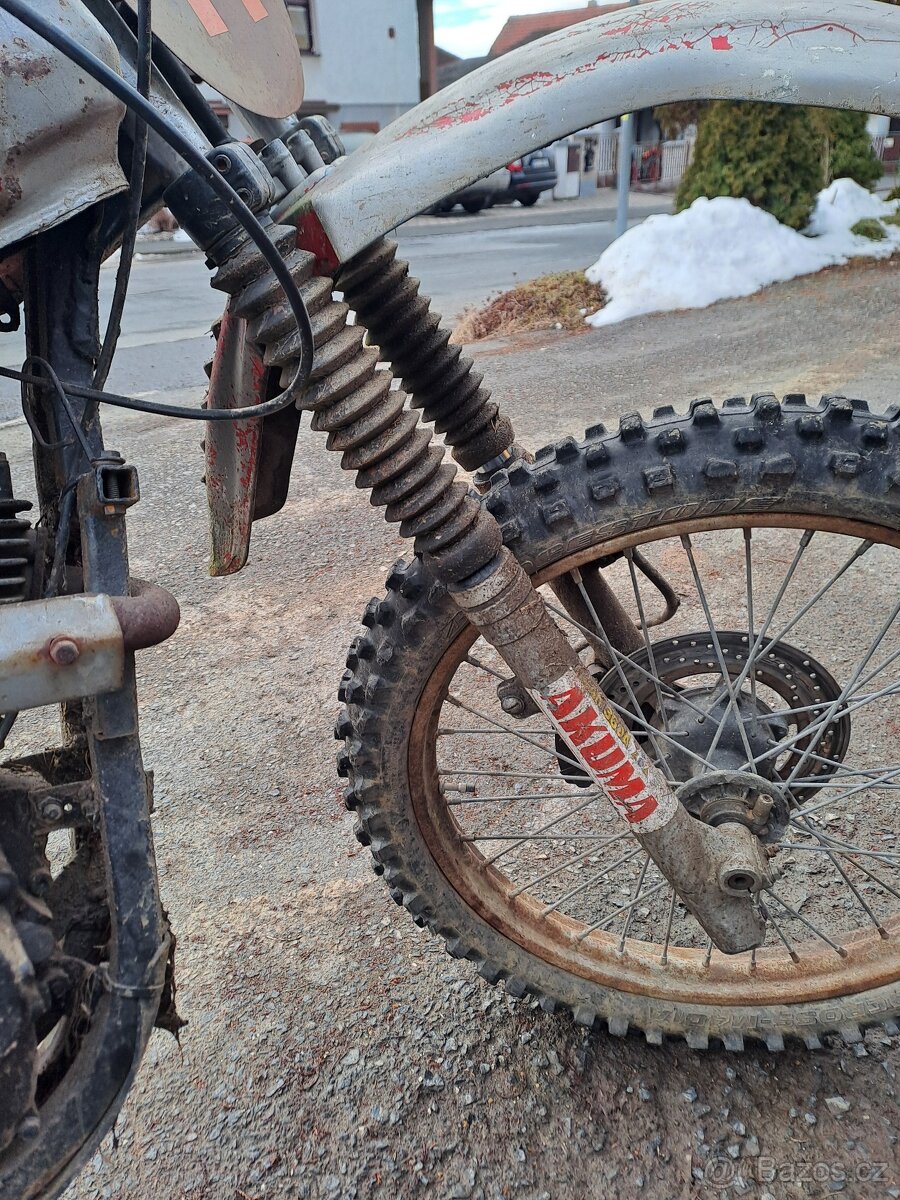 Moto cros na pole - 8