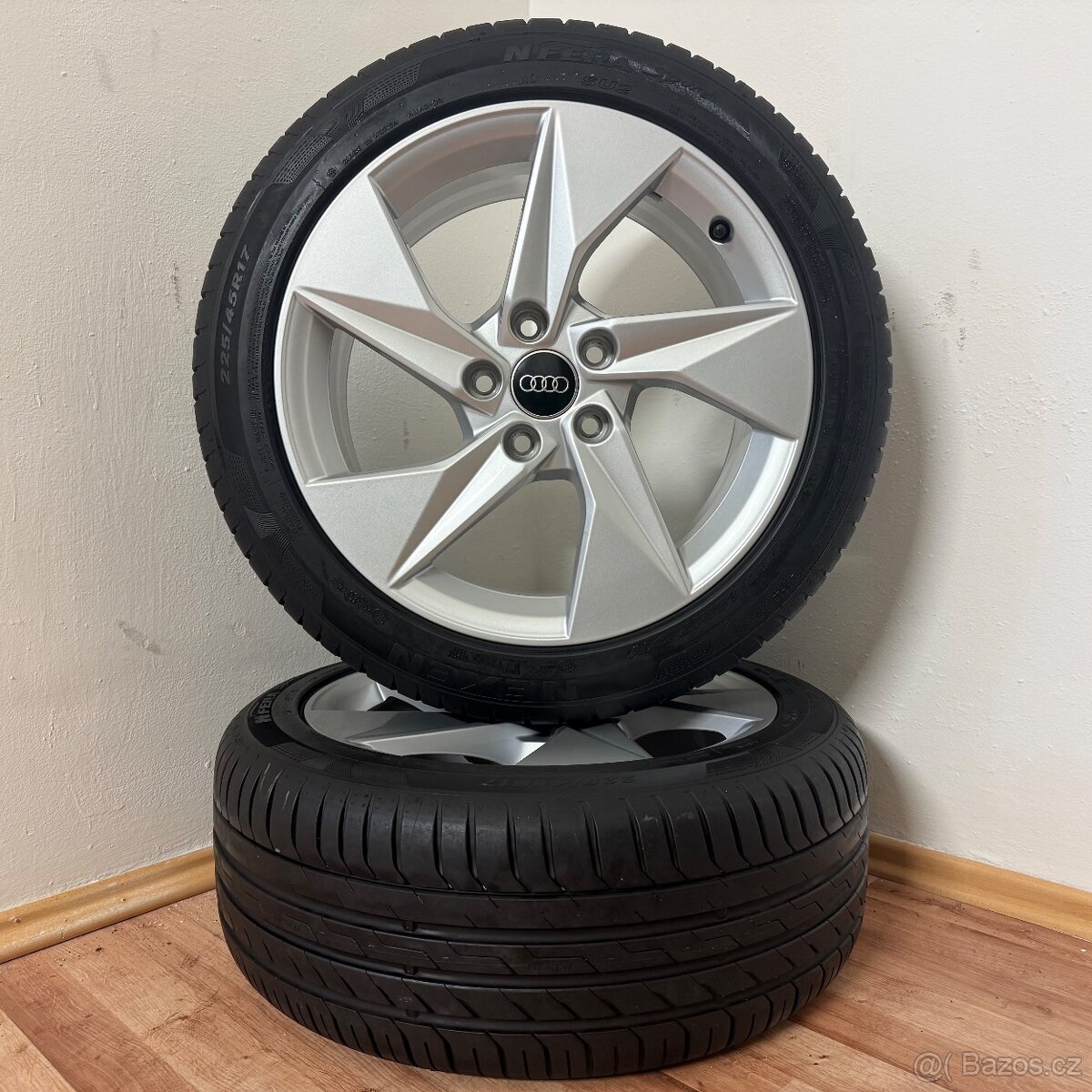 AUDI A3/VW GOLF 5x112 R17 ET46+LETNÍ 225/45R17 7mm - 8