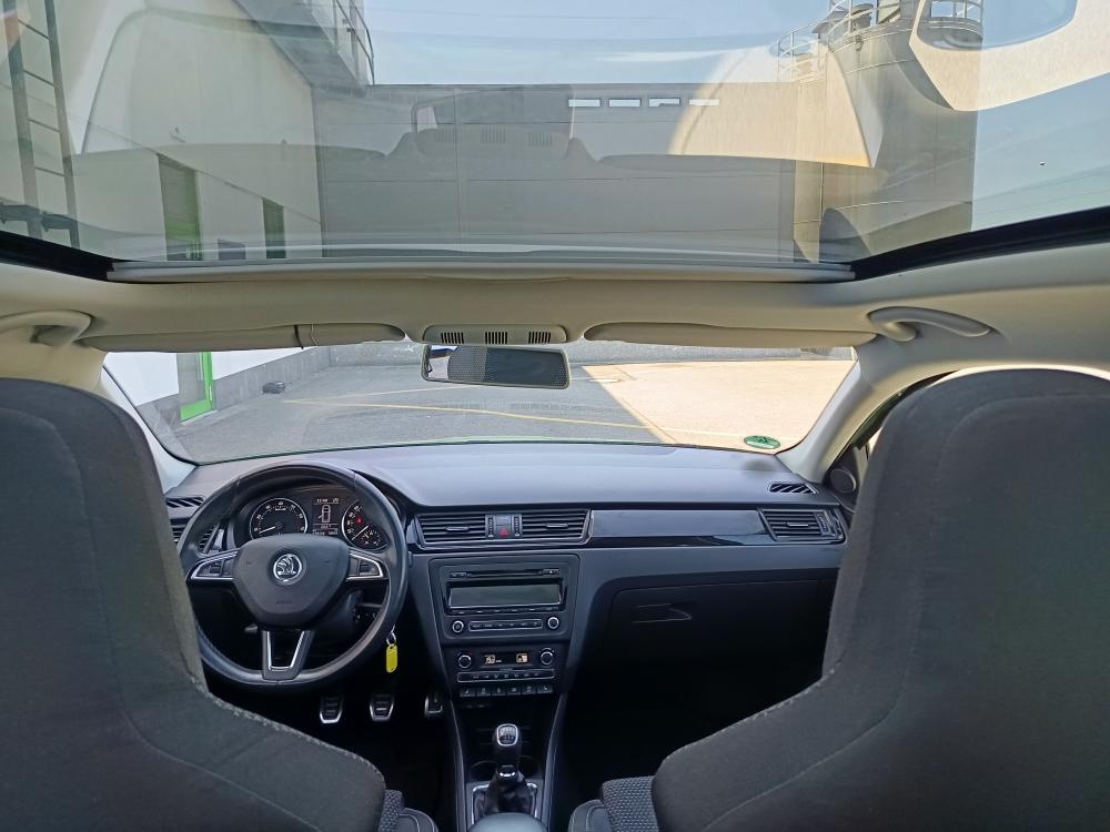 Škoda Rapid 1.2 Tsi 6 Kvalt panorama xenon 138150 km - 8