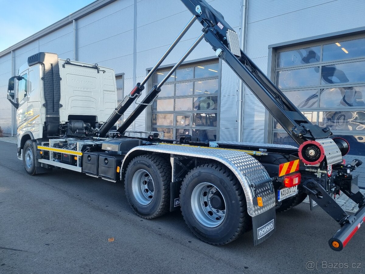 KONTEJNEROVKA VOLVO 6x4 MULTILIFT - 8