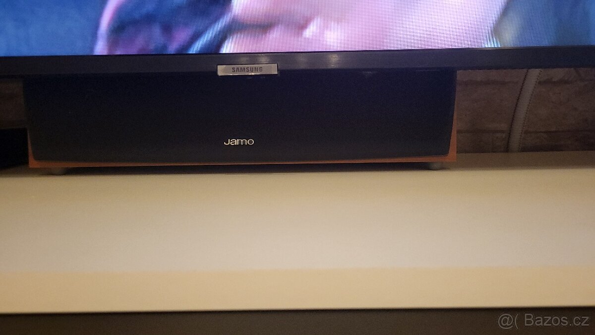 Jamo - 8
