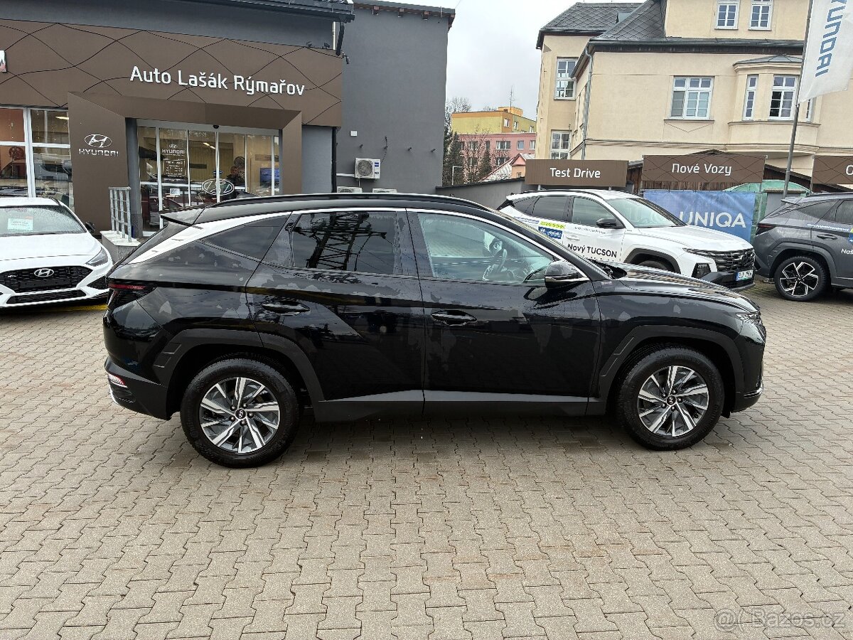 Hyundai Tucson 1.6T-GDi 110kW SMART NAVIGACE ZÁRUKA 1MAJITEL - 8