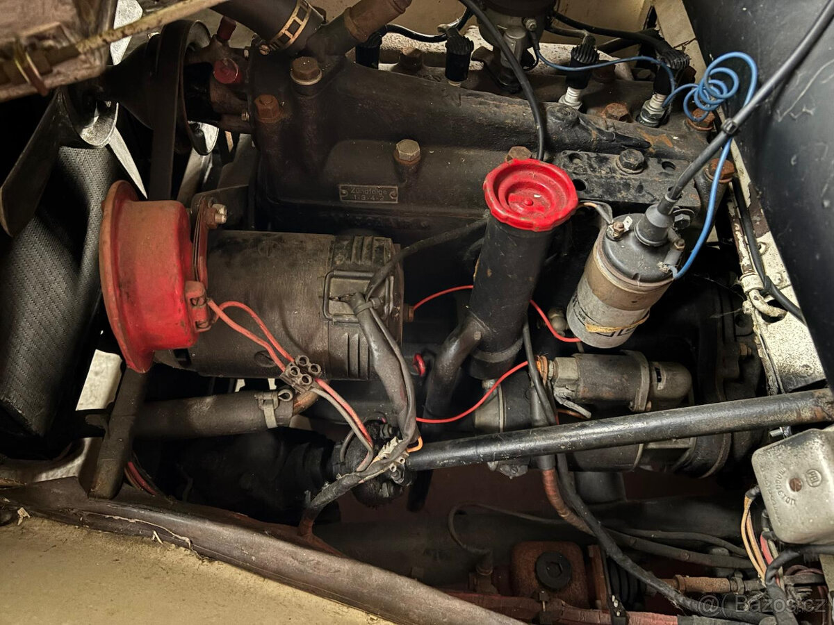 MERCEDES-BENZ 170V - 8