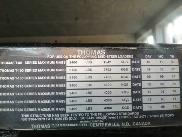 Smykový nakladač - 8