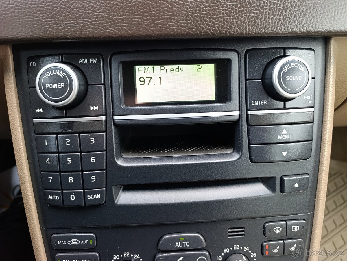 Volvo XC90 2, 4 D5 AWD Automat Kůže Xenon - 8