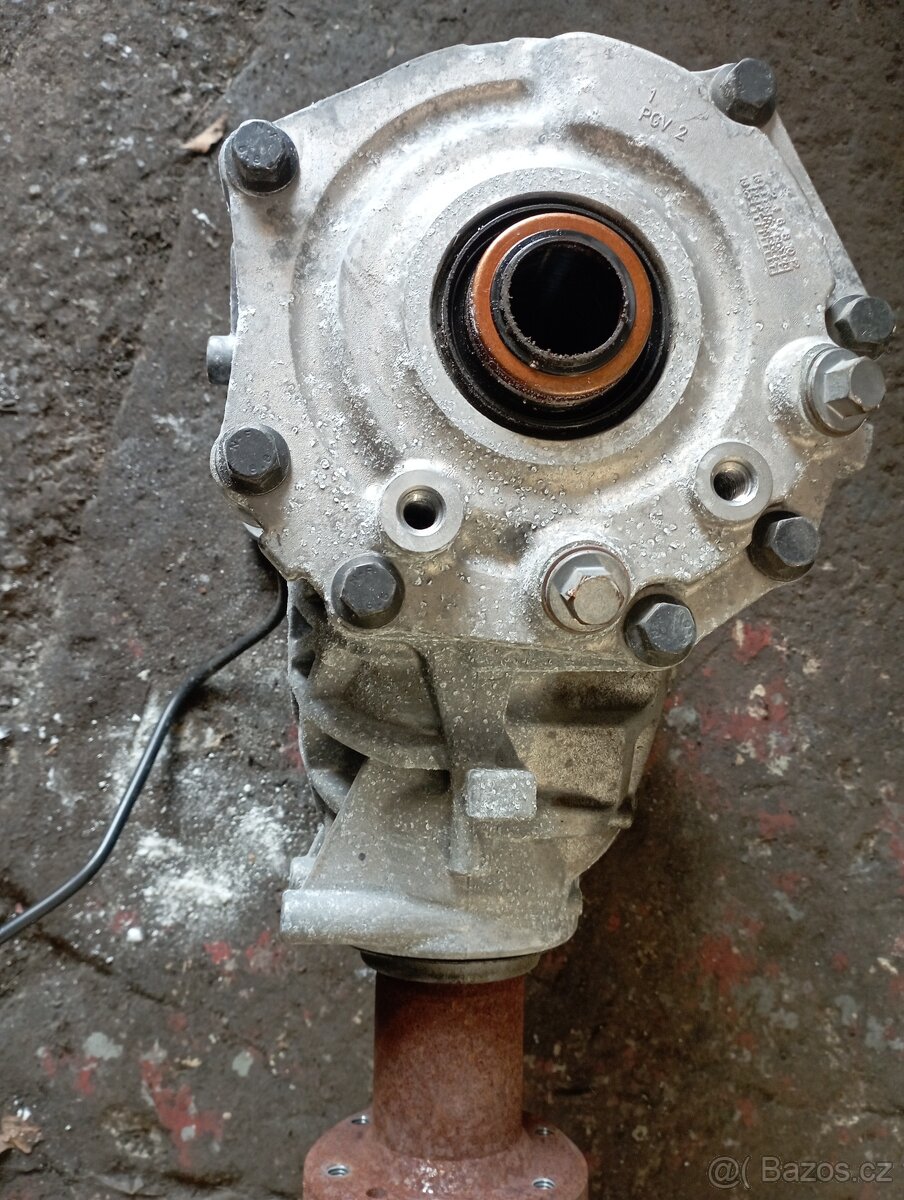 RANGE ROVER EVOQUE 2,0D RV 8/2018 ROZVODOVKA ÚHLOVÁ PŘEVODO - 8