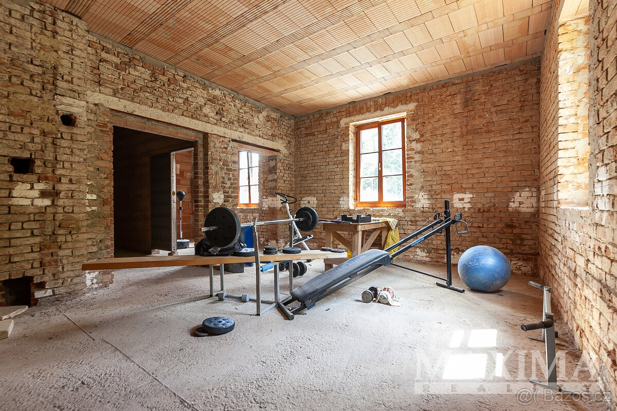 Komerční o ploše 1009 m2 - Praha, Kunratice - 8