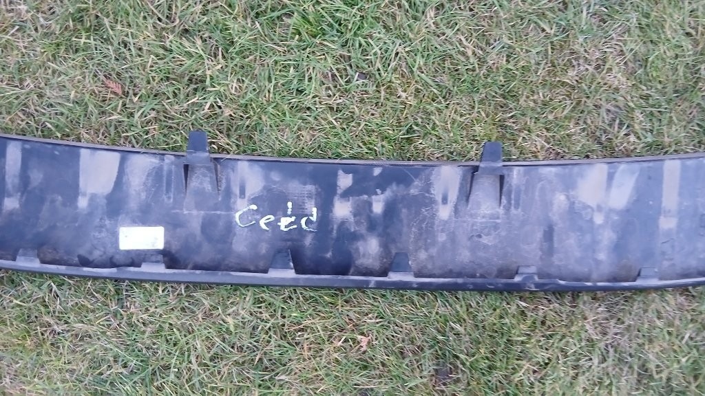 Kia Ceed 3 III CD 2021 facelift - spojler lizatko naraznik - 8