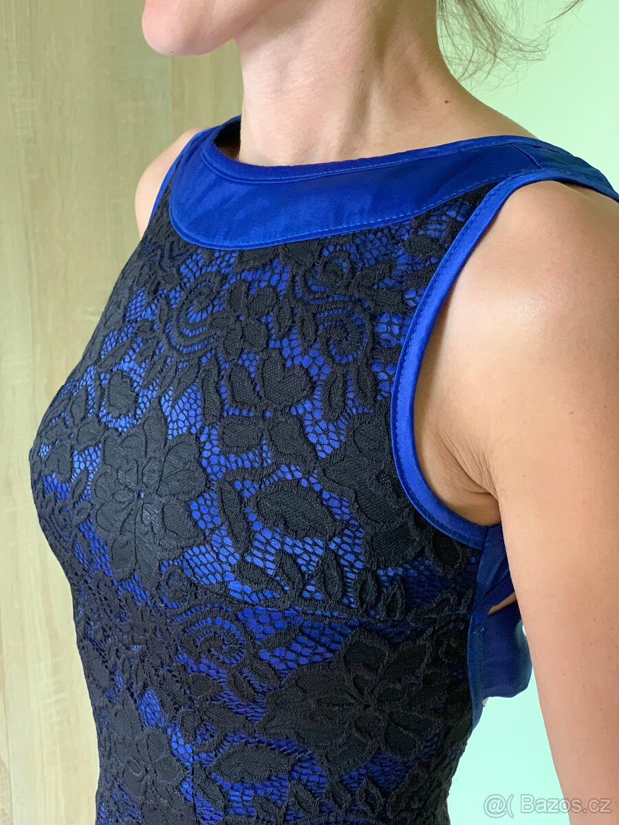 Saténové dlouhé šaty s krajkou, modré, vel.S/M - 8