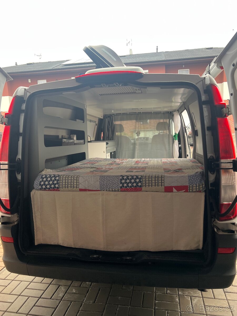 Mercedes Vito. Obytný automobil - 8