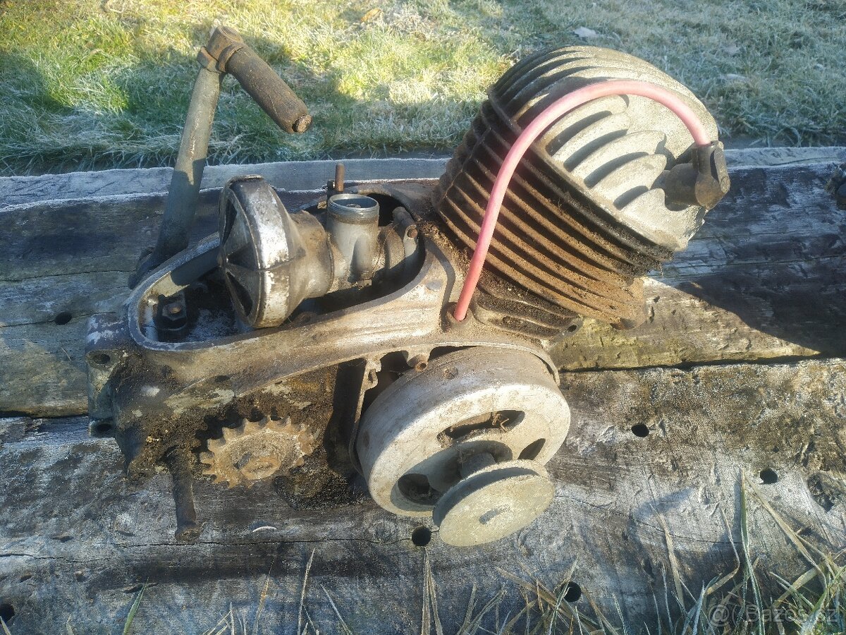 Motory ČZ 150 2ks - 8