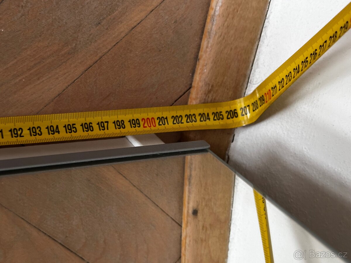 Zrcadlova 4 dverova skrin IKEA - 8