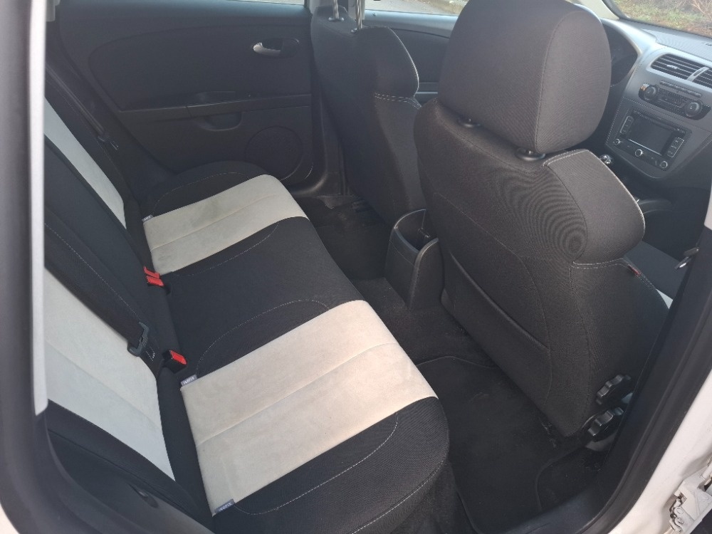 Seat Leon FR 2.0 TSI 155 kW, 2011 - 8