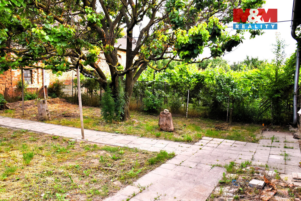 Prodej stodoly 264m² na pozemku 400m² Šumice - 8