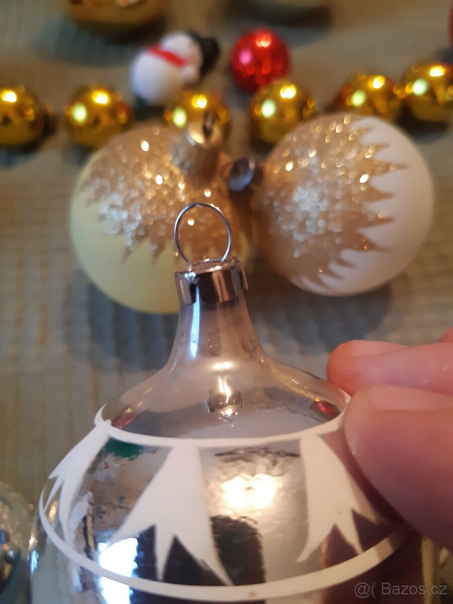 STARE VANOCNI OZDOBY BANKY - 8