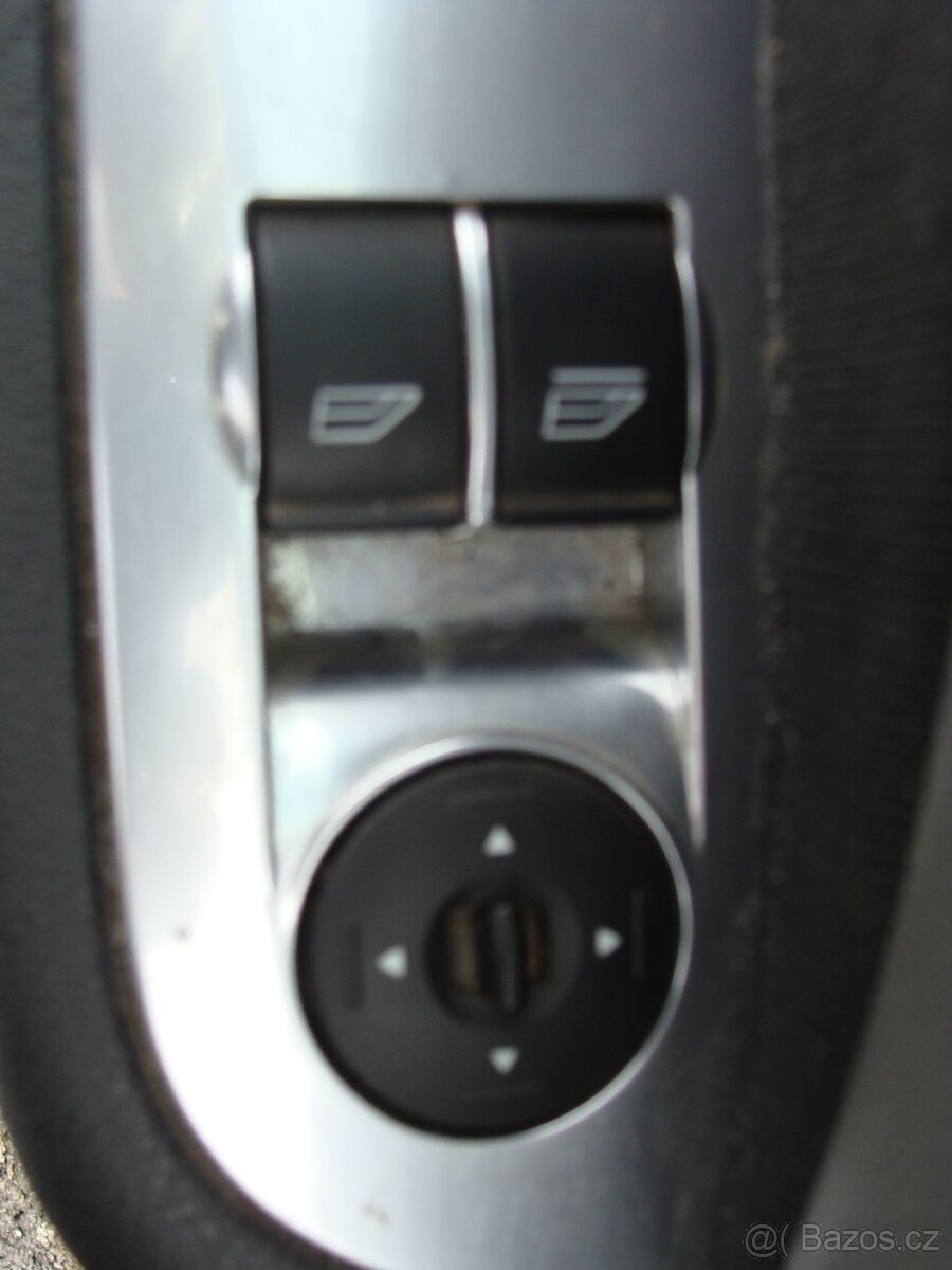 Ford Focus,1.6i,klimatizace, nová STK - 8