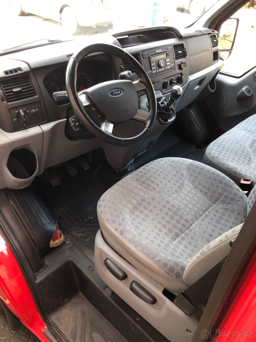 FORD Transit Bus 9 míst , 300S , 2,2 CRDI , 92 kw. - 8