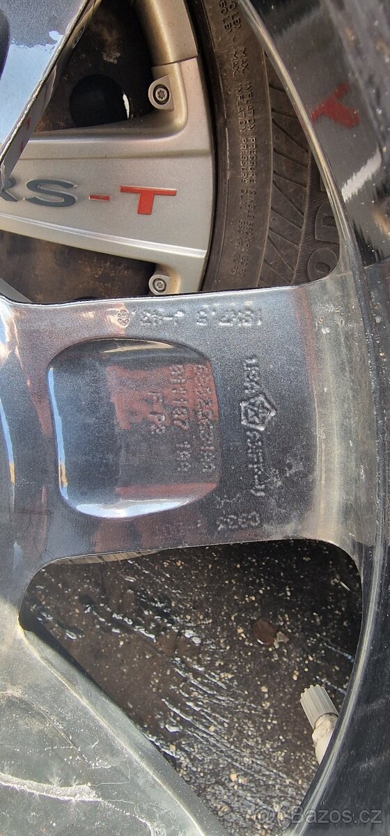 BF Goodrich all terrain 265/60 r18 - 8