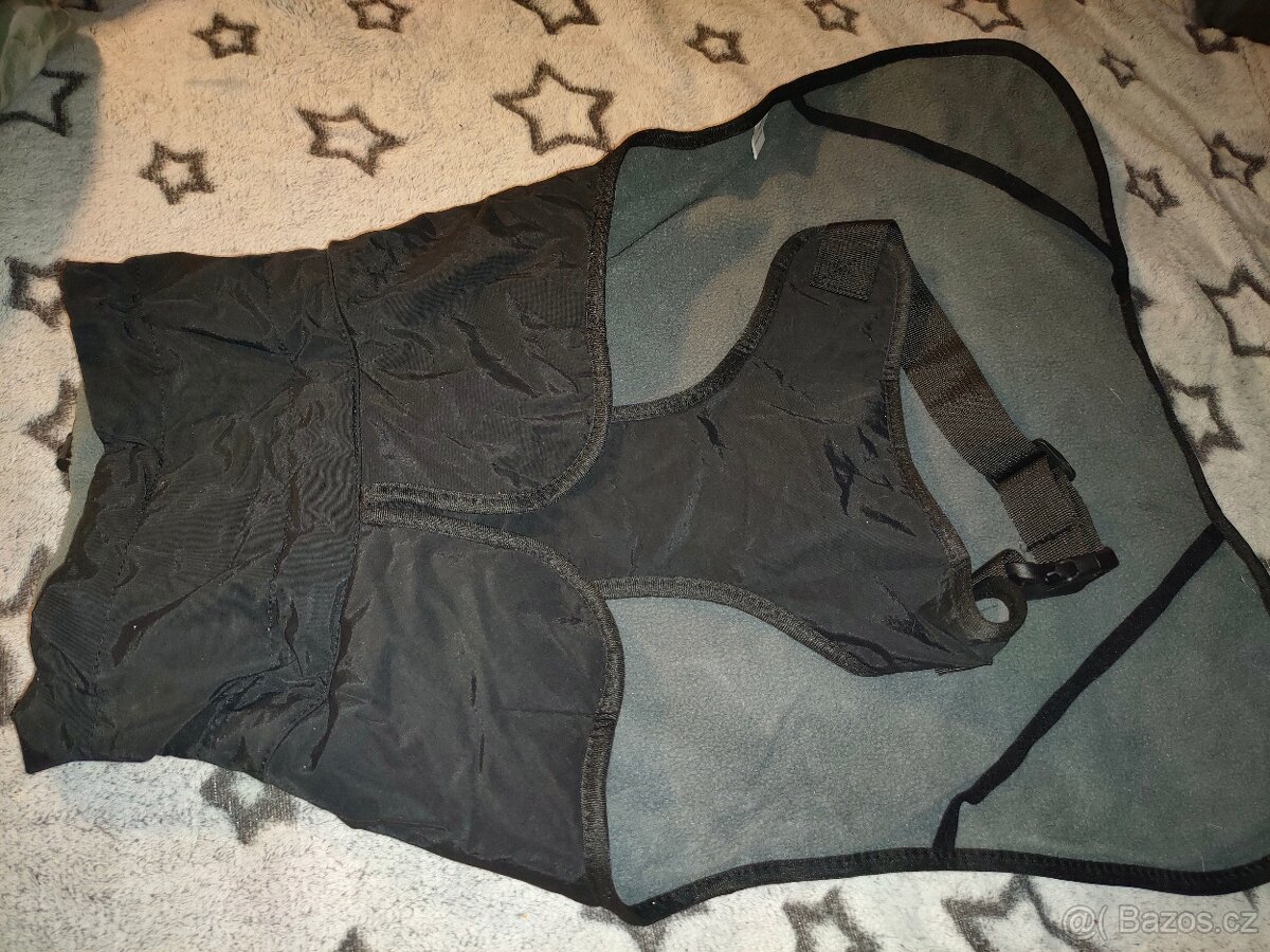 Nepromokavá bunda pro psa - 8