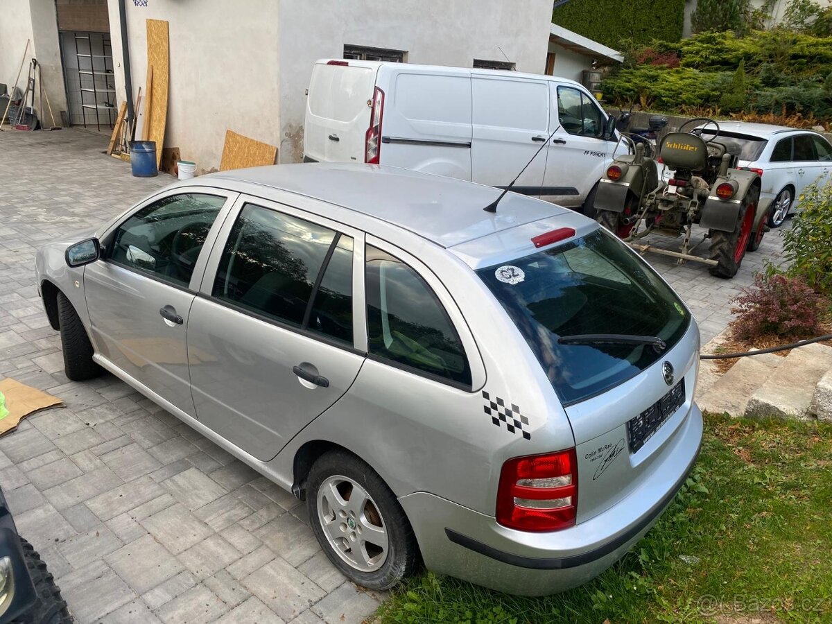 Škoda Fabia - 8