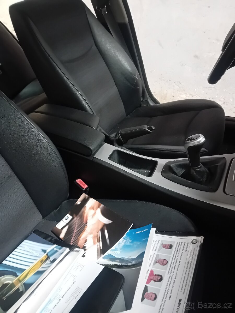 Interier BMM e90 318d r.v 2008 - 8