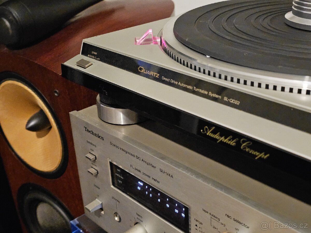 Vynikající gramofon Technics DirectDrive Slim - 8