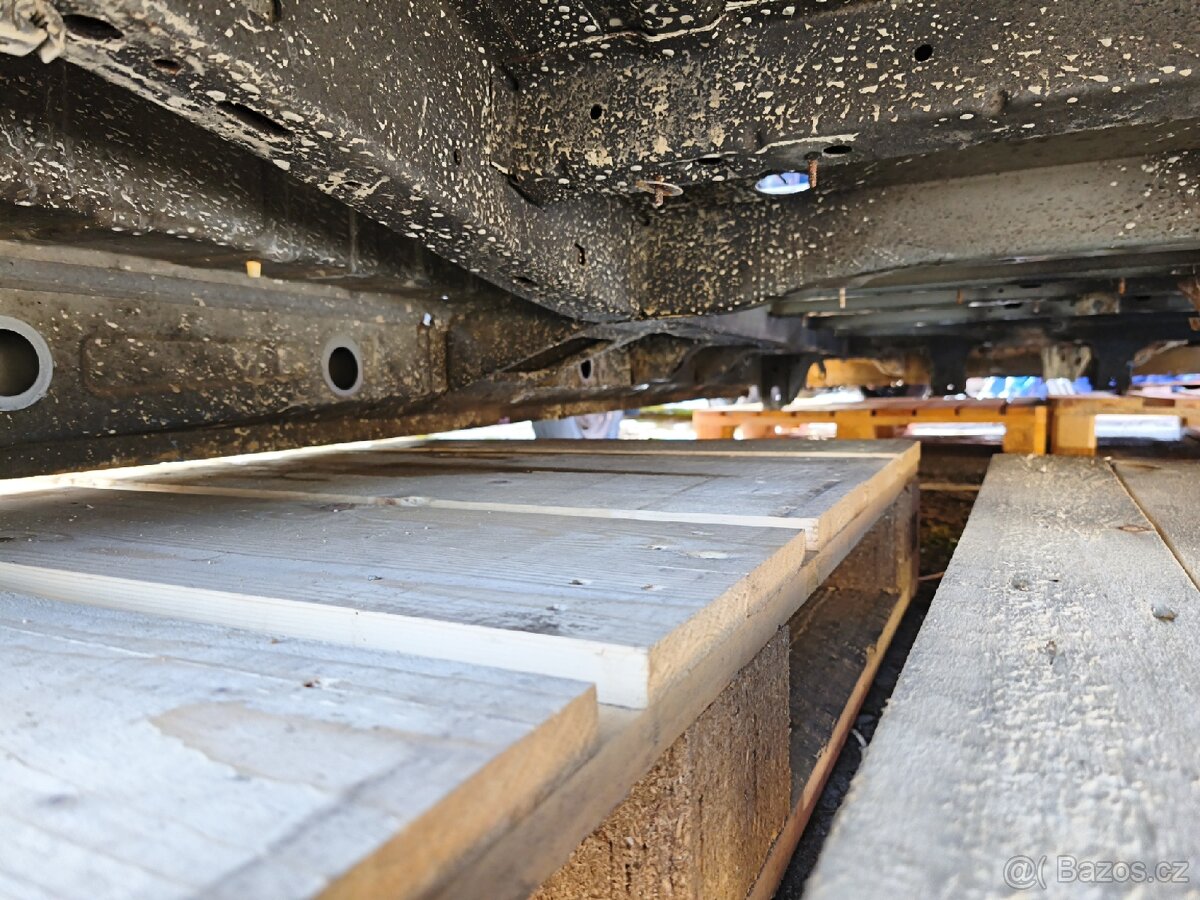 Karoserie transportér t5 - 8