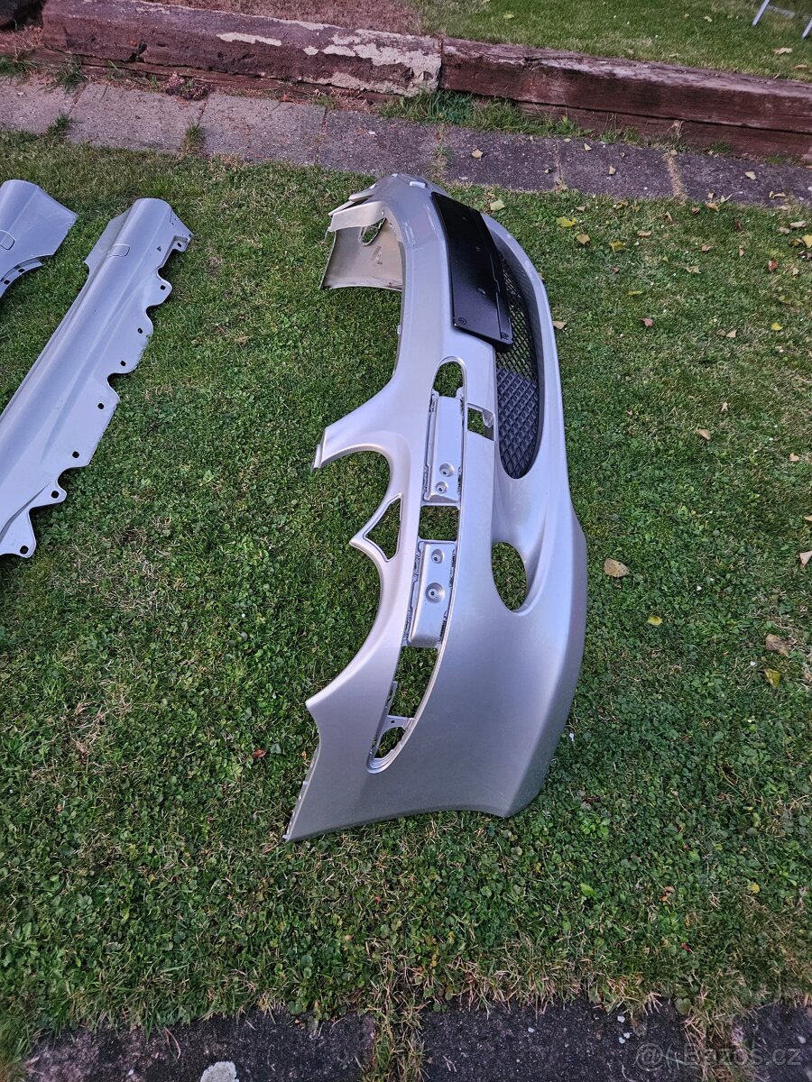 Prodám dìly na mercedes sl - 8