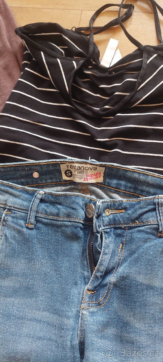 Dámské oblečení, velikost: S - 8