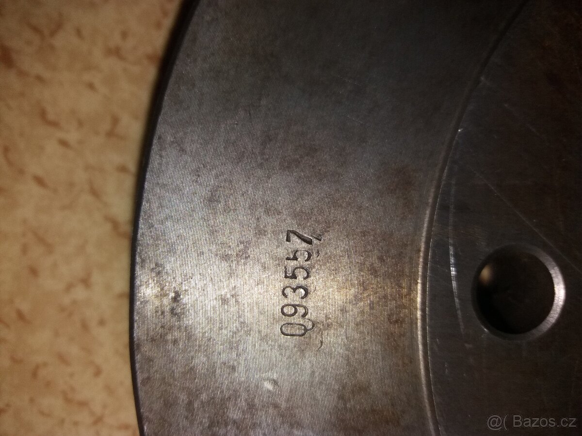 Příruba na soustruh - 8