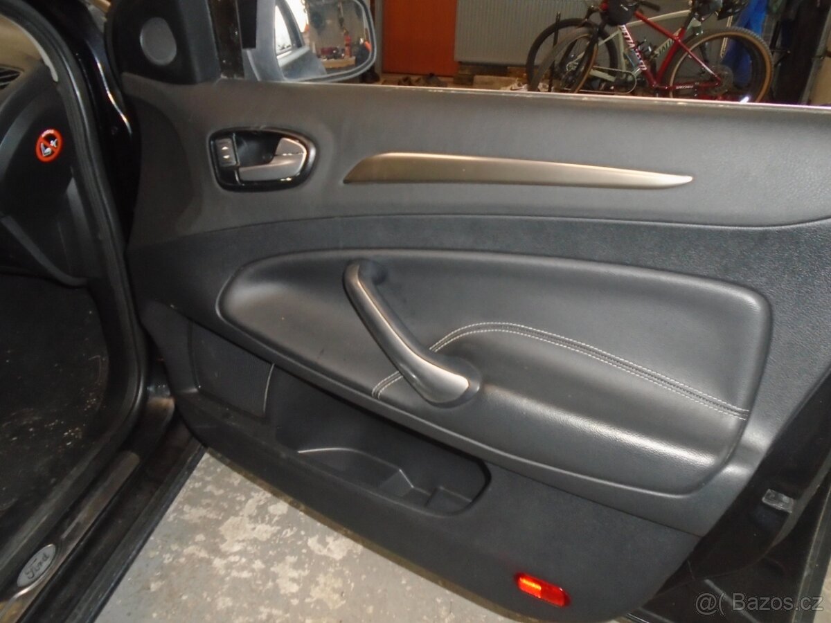 ford mondeo mk4 bwnzín díly 2,5i - 8