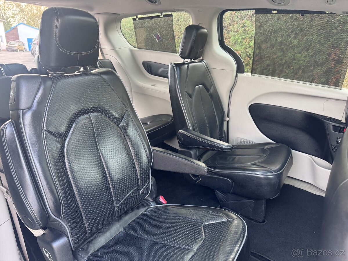 Chrysler Pacifica 3,6 RU Panorama Limited 2020 - 8