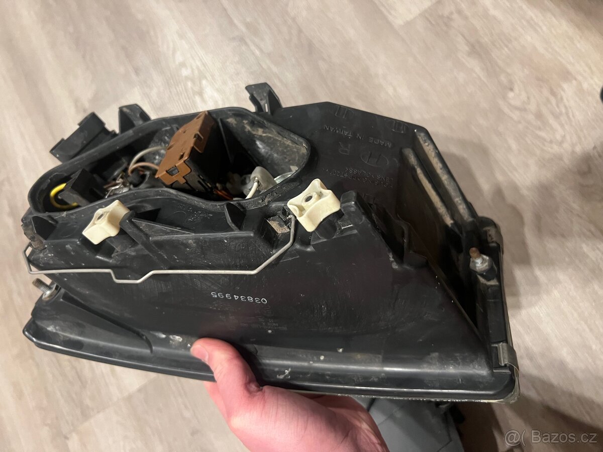 Prodám přední světlomety Iveco daily - 8