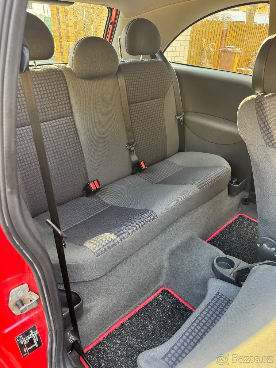 Opel Corsa 1.2 rok výroby 2002 - 8